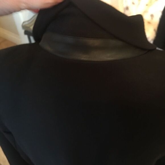 CABI TAILORED Leather Trimmed Jacket! - Picture 4 of 16